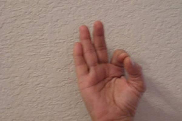 hand-yoga_1-622x468