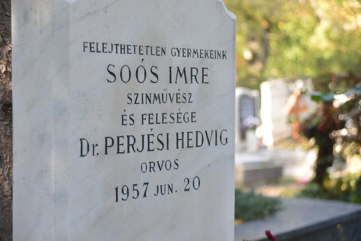 Soós Imre színész és felesége, Dr. Perjési Hedvig sírja a Farkasréti temetőben / Fotó: Ringier-Archív