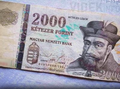 Ez a hibás kétezres került forgalomba: 500 ezret ér, nézd meg, lehet neked is van ilyen a pénztárcádban!