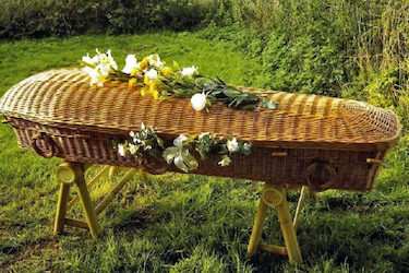 Se koporsó, se fejfa. VÉGE A hagyományos koporsós és urnás temetéseknek!