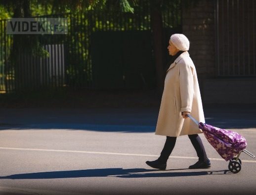 Erről minden nyugdíjasnak tudnia kell! Minden nyugdíjas jogosult rá, ingyen megkapja mindenki!