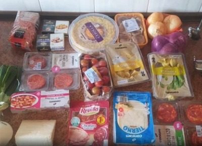Ma Spanyolországban jártam, és bevásároltam, hogy összehasonlítsam az otthoni árakhoz… Ezen a ponton már szavakat sem találok! Nézze mennyi a sajt, a tészta a kenyér..