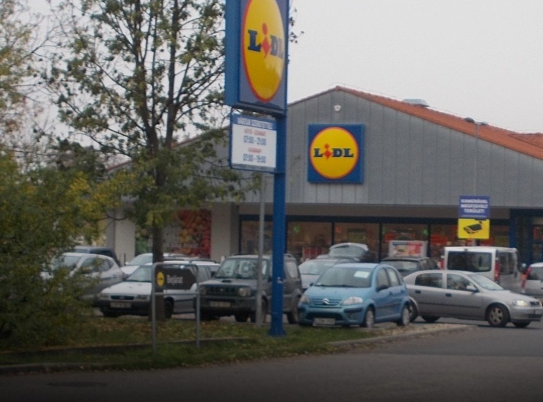 Ha ilyet vett karácsonyra a Lidlben, ne egye meg! Azonnal ellenőrizze, komoly baj lehet belőle