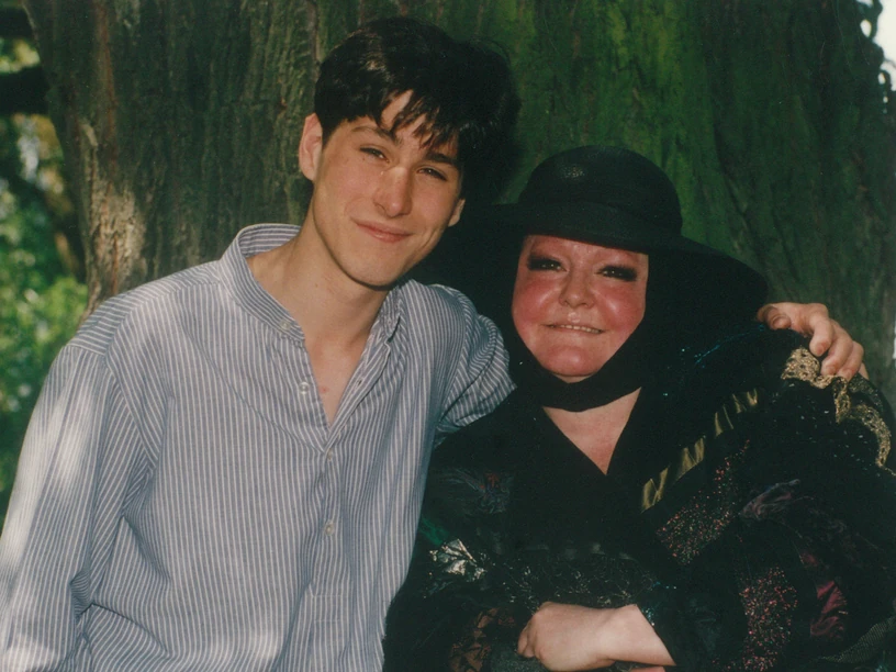 Elvették tőle a fiát, mert éjszaka énekelt: Cserháti Zsuzsa tragédiája az Édes kisfiam mögött