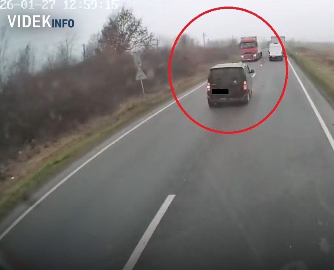 Mindent rögzített egy autó kamerája a ma történt temesvári balesetről – Hat ember halt meg a szörnyű tragédiában!
