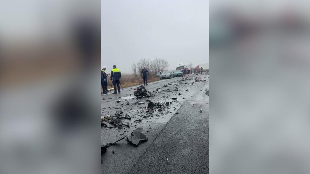 Mindent rögzített egy autó kamerája a ma történt temesvári balesetről – Hat ember halt meg a szörnyű tragédiában!
