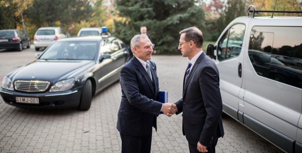 Így nézett ki 18 évesen Pintér Sándor, döbbenet, ettől a képtől napokig nem jutsz majd szóhoz