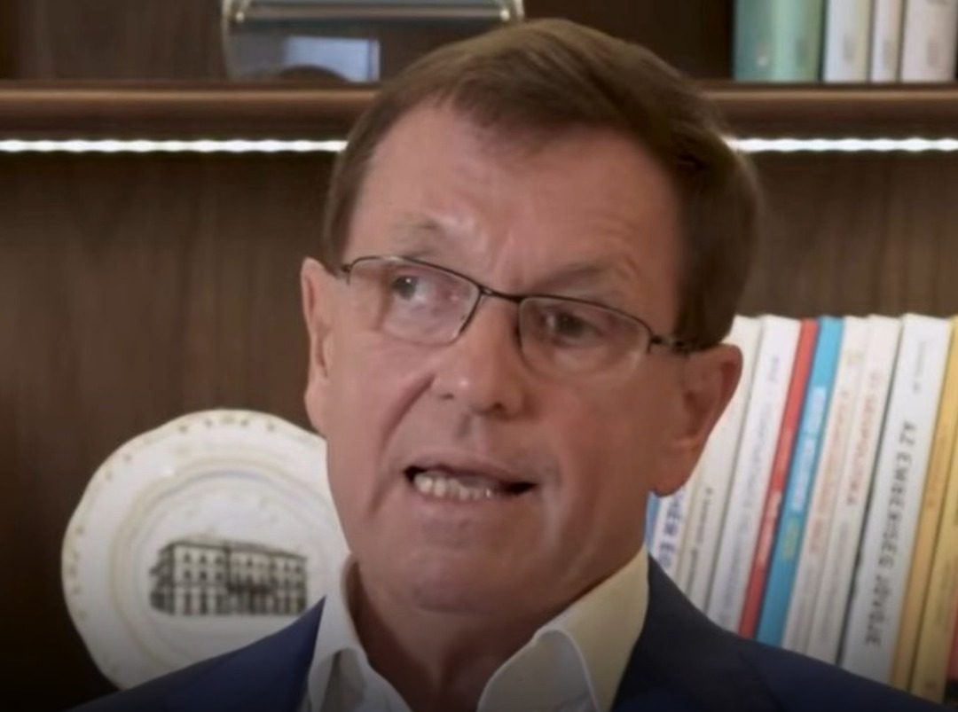 Kilenc év után válik Matolcsy György és felesége: A vagyonon huzakodik volt titkárnőjével