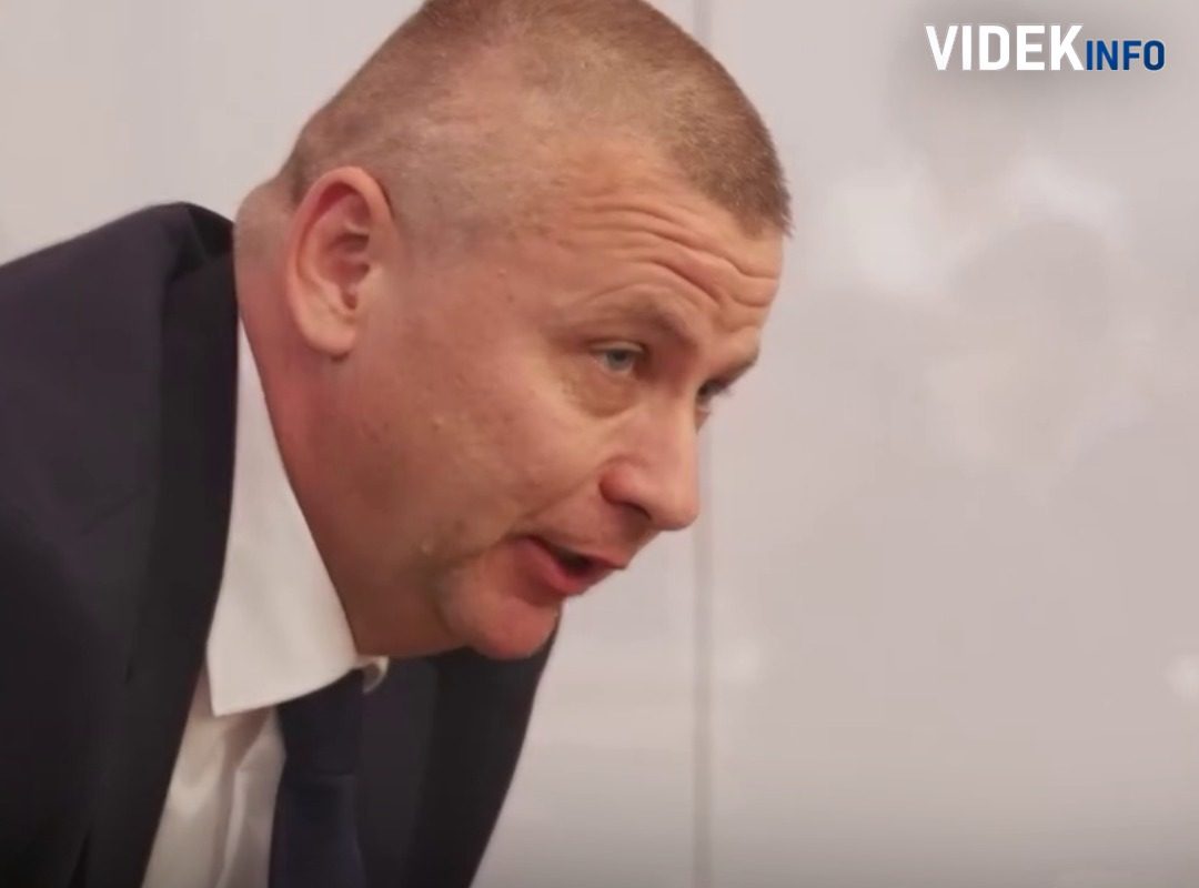Ruszin-Szendi Romulusz kitálalt: A volt honvédelmi miniszter botrányos dolgot tett