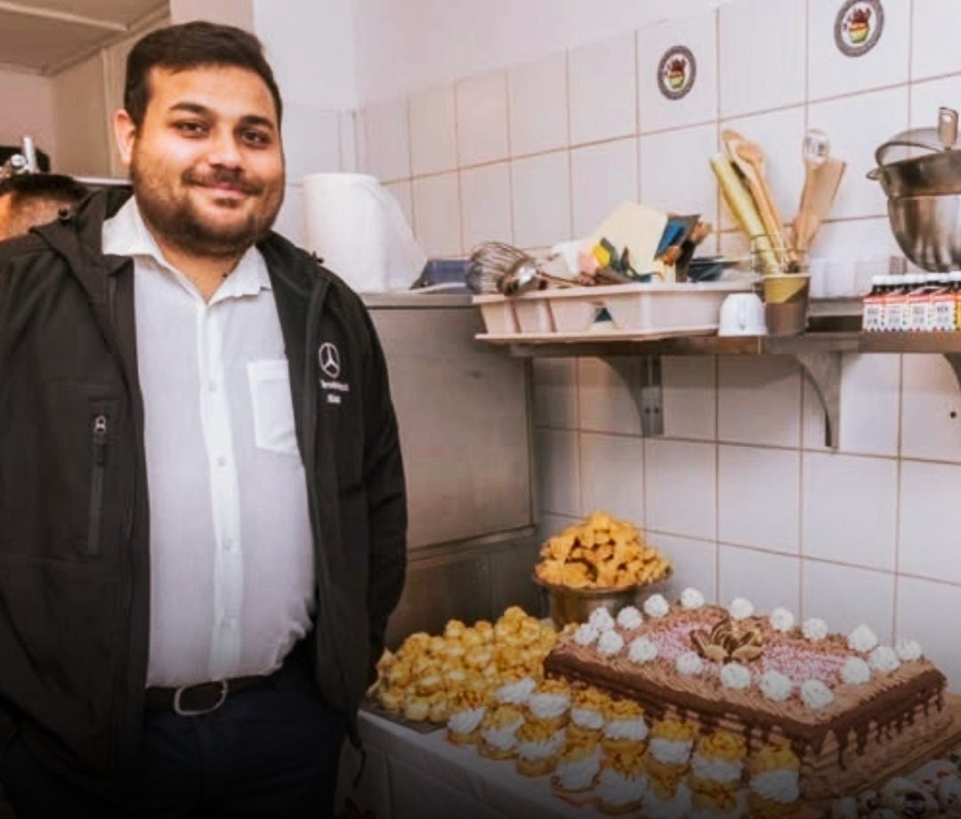 Cigánytelepről indult, ma már az ország egyik legismertebb roma pékje: Alex pékséget nyitott, és másoknak is esélyt ad