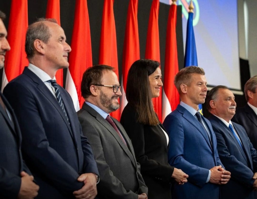 Durván betámadták a leendő Tisza-kormányt, már a megalakulásuk előtt beleálltak Magyar Péterékbe