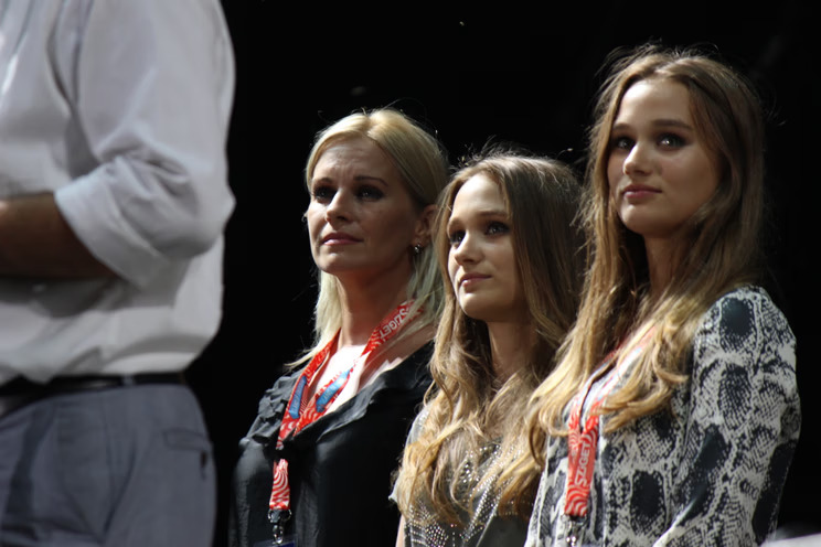 Cipő lányai már felnőttek, Réka és Petra őrzik édesapjuk emlékét
