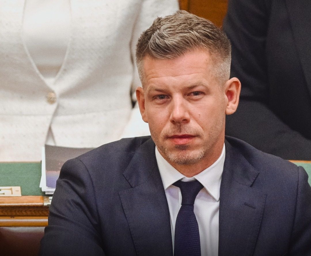 Lelepleződőtt egy 16 éves kormány hazugság