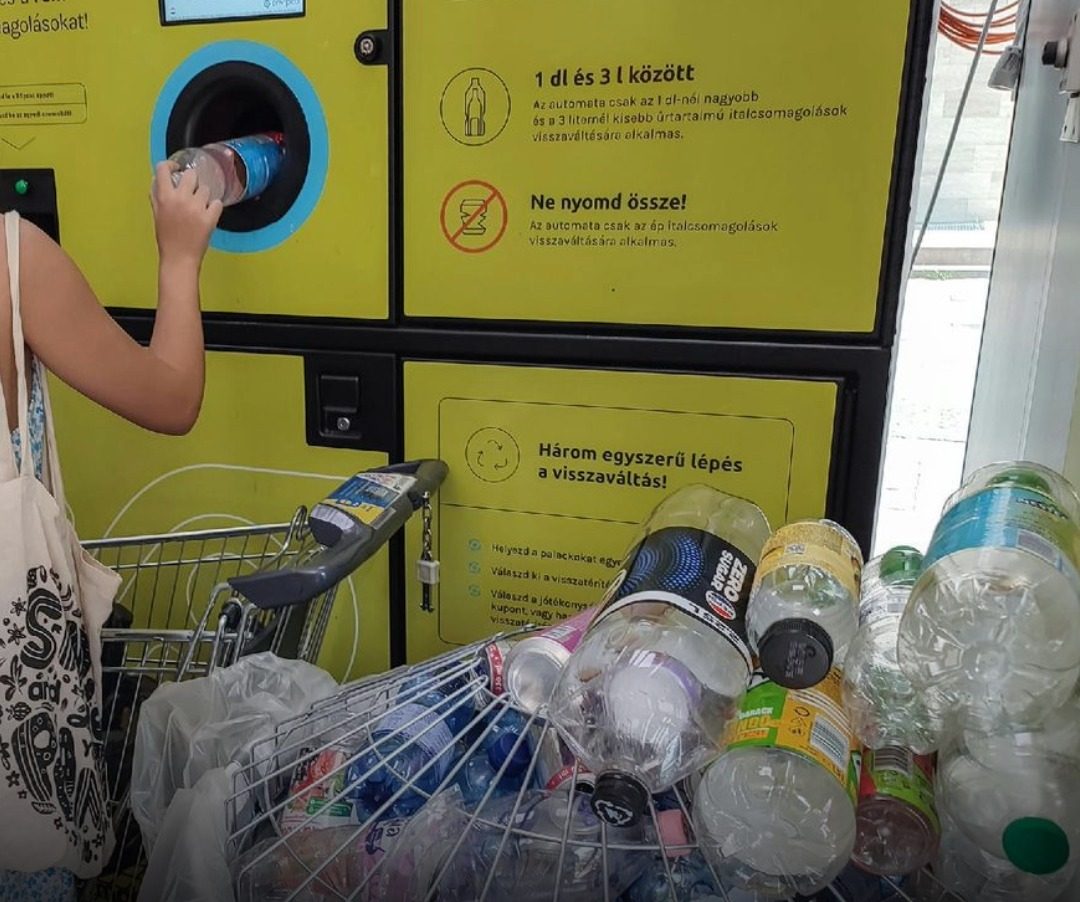 Túl ügyesen váltják vissza a magyarok a palackokat, veszteséges lett a MOHU