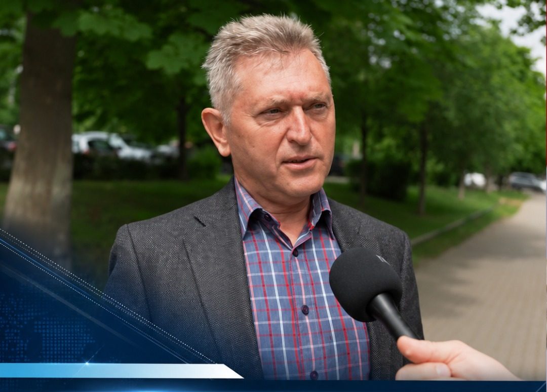 Az egyik fideszes országgyűlési képviselő hirtelen őszinteségi rohamot kapott, kamerák előtt tálalt ki