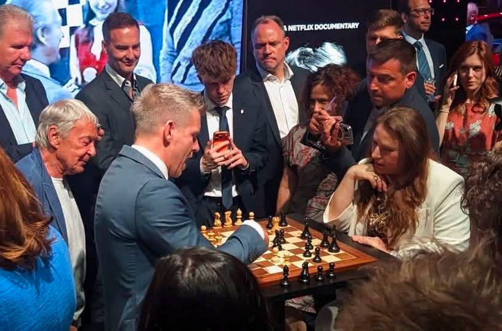 Magyar Péter Polgár Juditot kéri fel köztársasági elnöknek: világhírű magyar ülhet a Sándor-palotába