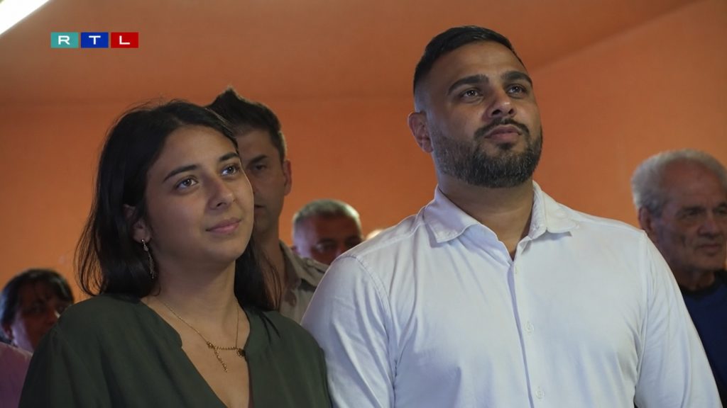 Megmutatta gyönyörű kedvesét az Országgyűlés roma alelnöke Kőszegi Krisztián