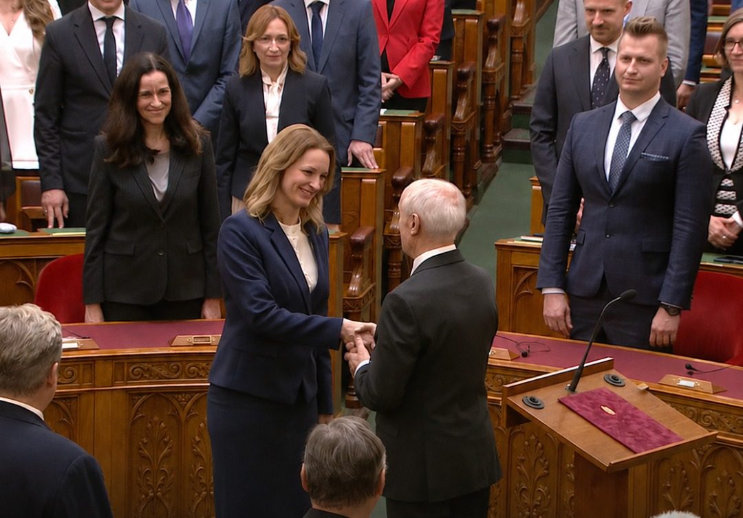 Hivatalos: Megválasztották Baka Andrást köztársasági elnöknek, botrányos amit a Fidesz tett