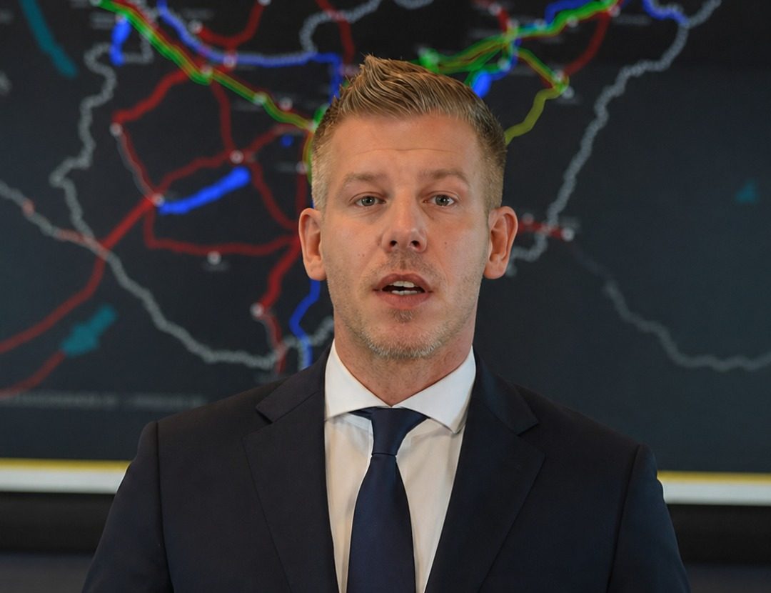 Magyar Péter bejelentette: itt az áramkorlátozás rendje – Erre kell készülni!