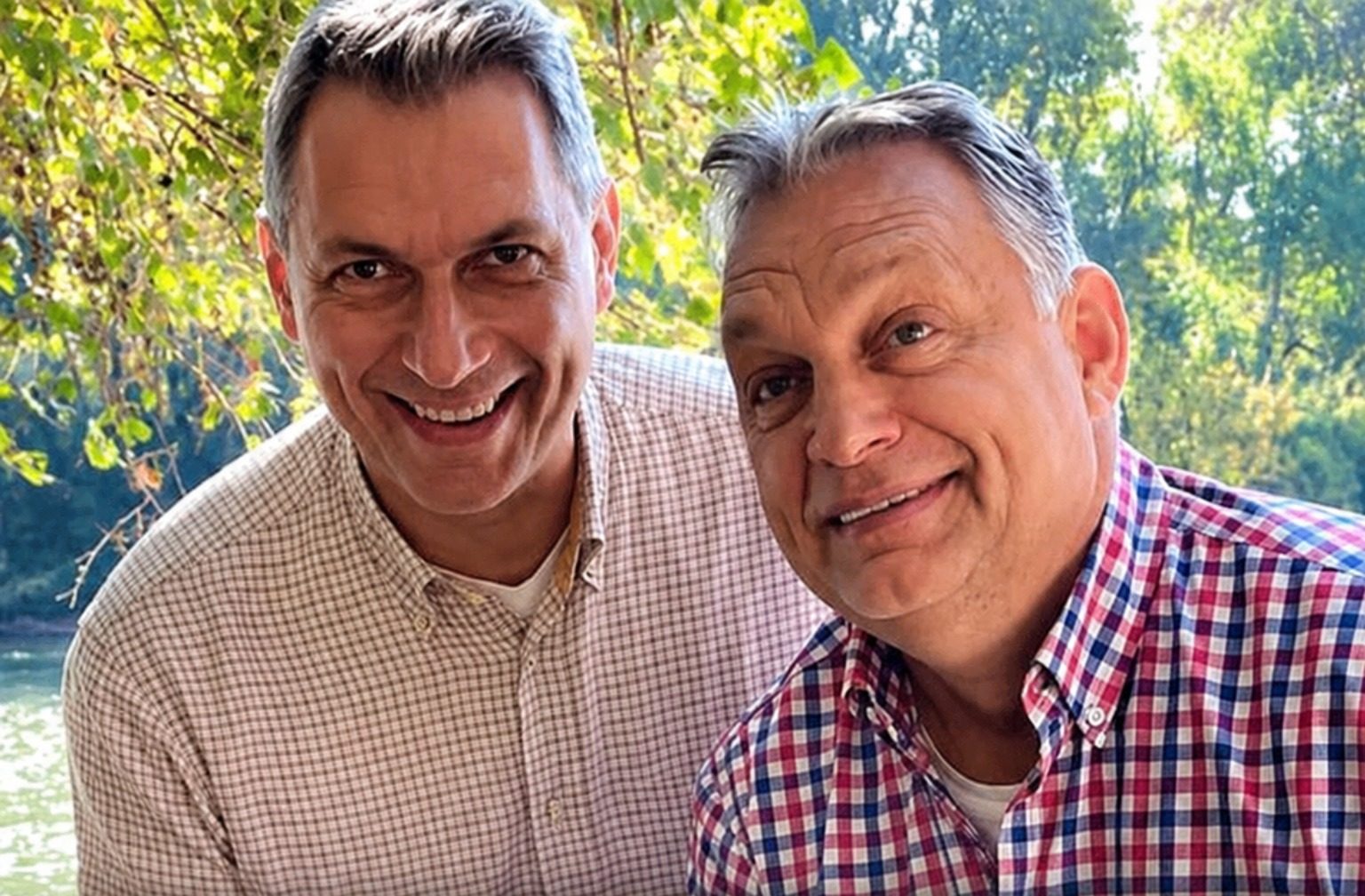 Kemény támadás indult Orbán és Lázár ellen