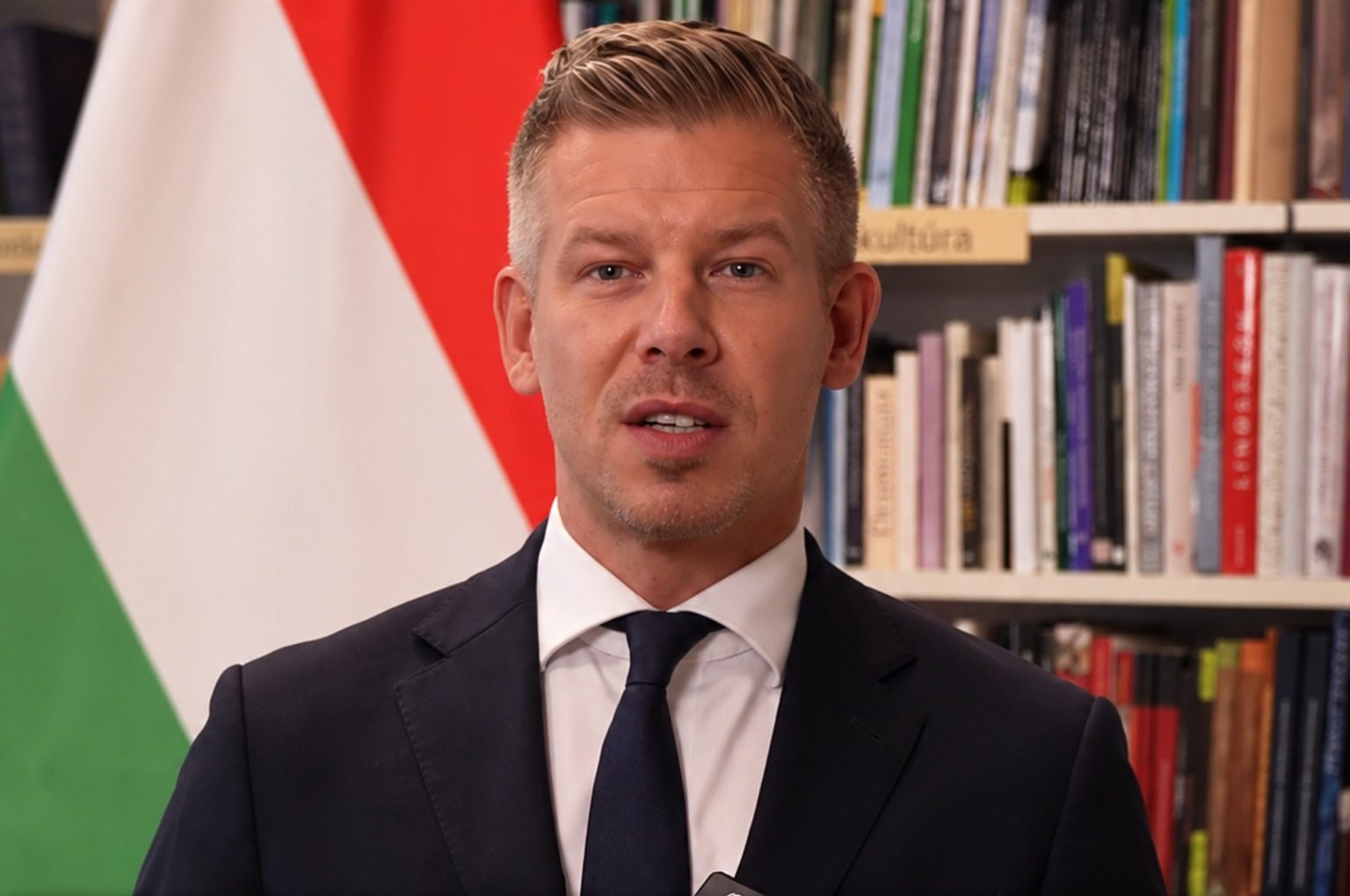 Friss: Magyar Péter rendkívüli bejelentést tett a 14. havi nyugdíjról